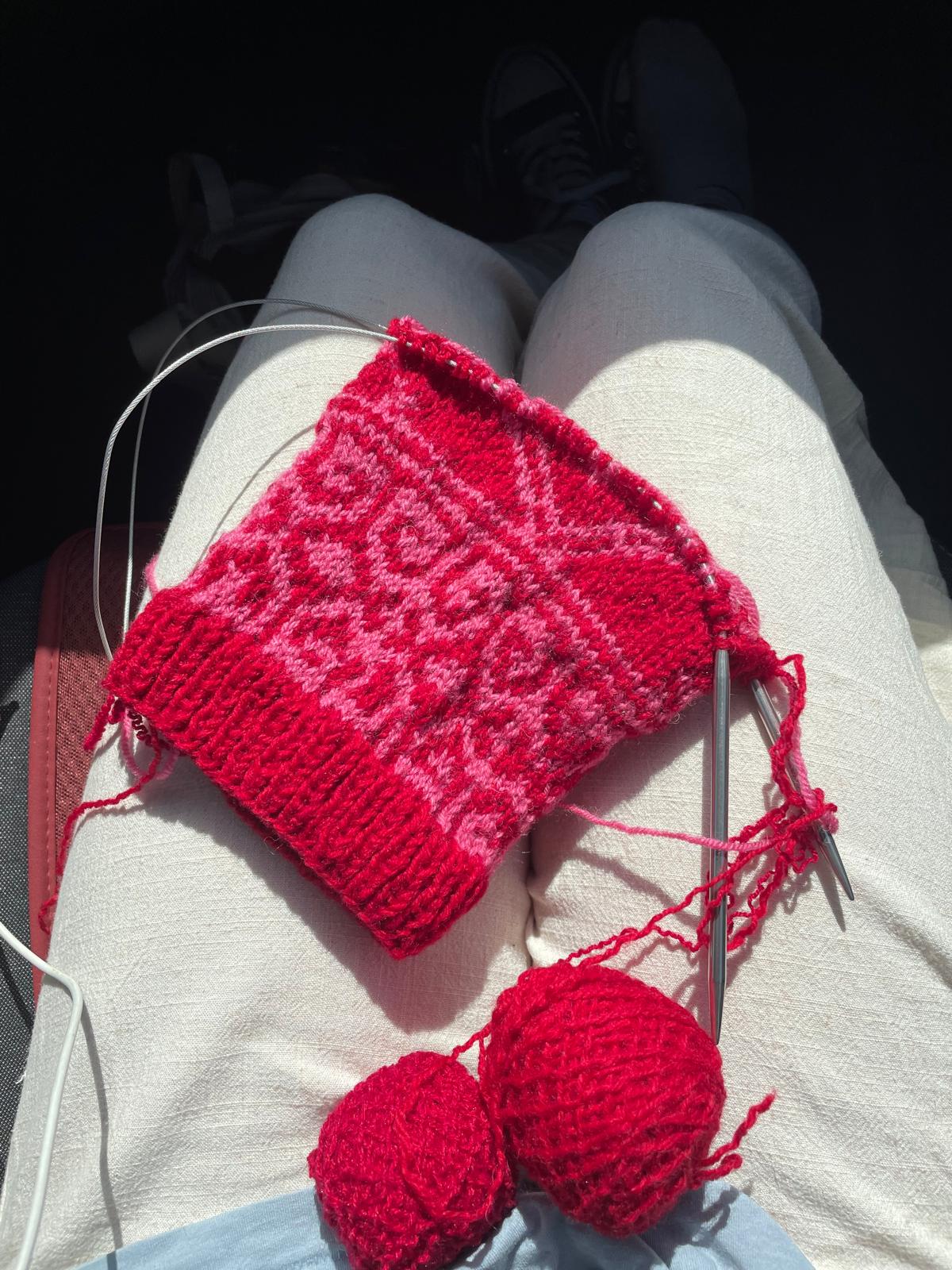 Red colorwork sweater — photo 2